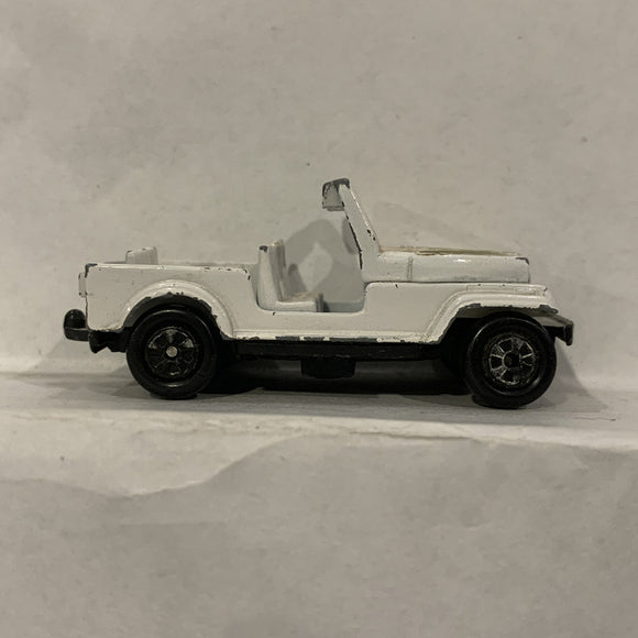 White Falcon Jeep Unbranded Diecast Car DO