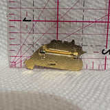 I Skate Competitor Canada  Lapel Pin