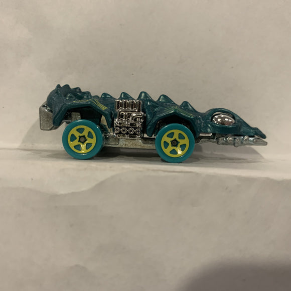 Blue Dragon ©2015 Hot Wheels Diecast Car DP