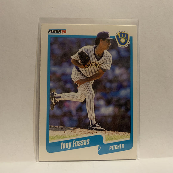 #323 Tony Fossas Milwaukee Brewers 1990 Fleer Baseball Card IL