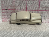 White Rolls-Royce Praline Unbranded  Diecast Car