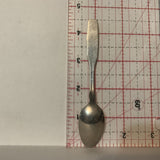 Noel 1982 Candle Holly Collectable Souvenir Spoon DQ