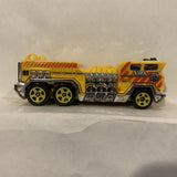 Yellow 5 Alarm Fire Truck ©2002 Hot Wheels Diecast Car DQ
