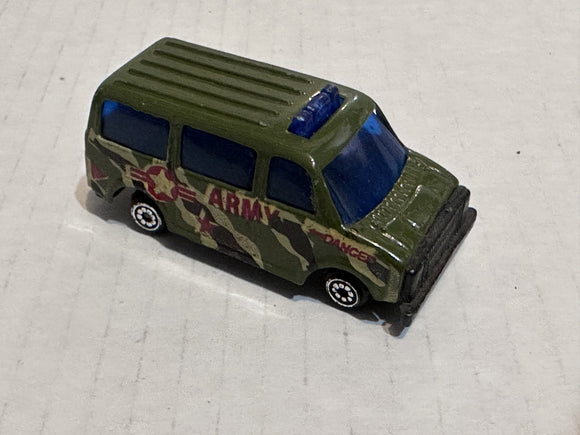 Green Camo Army Van  Unbranded Diecast Car