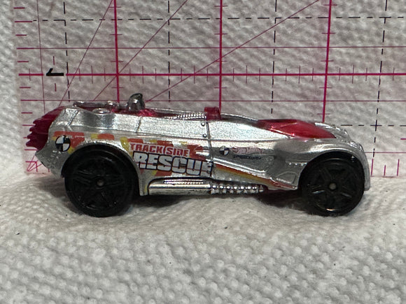 Silver Track Side Rescue Gearonimo Hot Wheels Diecast Car