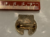 CET EEC Horse Shoes Wreath Lapel Hat Pin DY