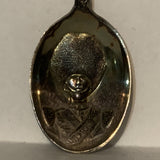 England Queen's Guard Building Collectable Souvenir Spoon DR