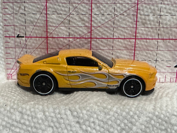 Yellow '10 Ford Shelby GT500 Super Snake 2010 Hot Wheels Diecast Car