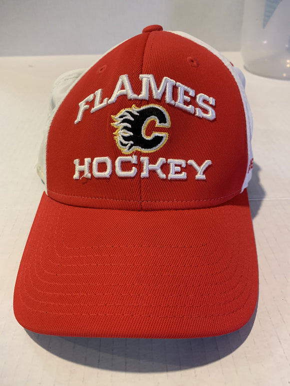 Red Flames Hockey Calgary NHL Reebok L/XL Ball Hat Cap