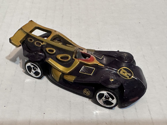 Purple GRX M5921 2008 Hot Wheels Diecast Car