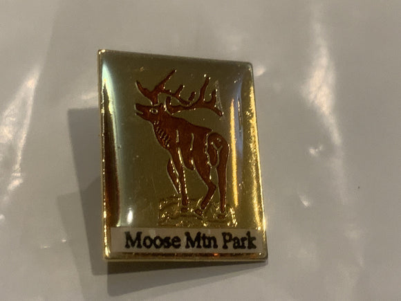 Moose MTN Park Mountain Elk Logo Lapel Hat Pin EB
