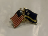 USA Curacao Friendship Flags Lapel Hat Pin BO