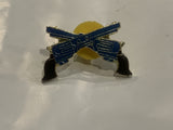 Pair of Revolvers Lapel Hat Pin BP