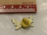 Pair of Revolvers Lapel Hat Pin BP