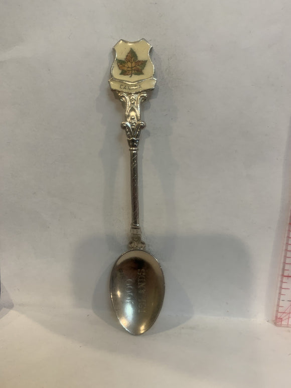 1000 Islands Canada Maple Leaf Souvenir Spoon
