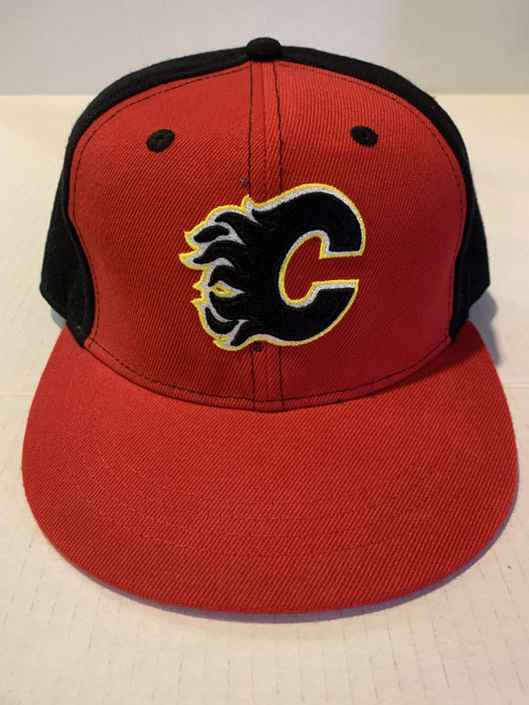 Red Calgary Flames NHL Budweiser Snapback Ball Hat Cap
