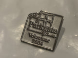 Parkgate Community Center Volunteer 2004 Logo Lapel Hat Pin EH