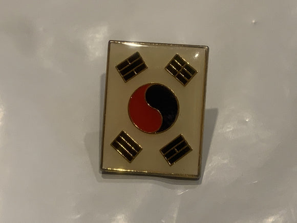 Korean Flag Lapel Hat Pin EH