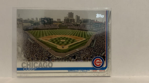 #197 Wrigley Field  Chicago Cubs 2019 Topps Series 1 Baseball Card