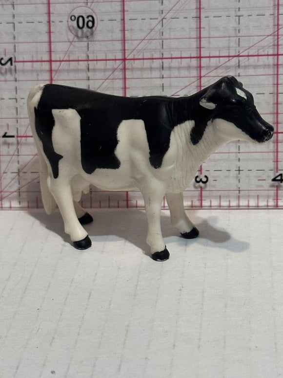Black White Dairy Cow Holstein ERTL  Toy Animal