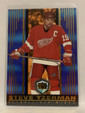 #69 Steve Yzerman Detroit Red Wings 1998-99 Dynagon ICE Hockey Card  NHL