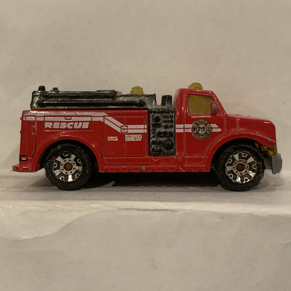 Red Highway Rescue Fire Truck ©2002 Matchbox Diecast Car EP
