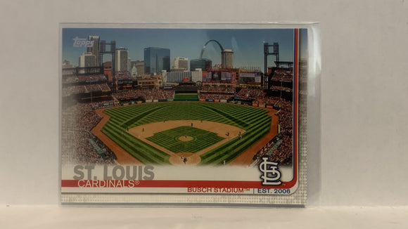 #31 Busch Stadium St Louis Cardinals 2019 Topps Series 1 Baseball Card
