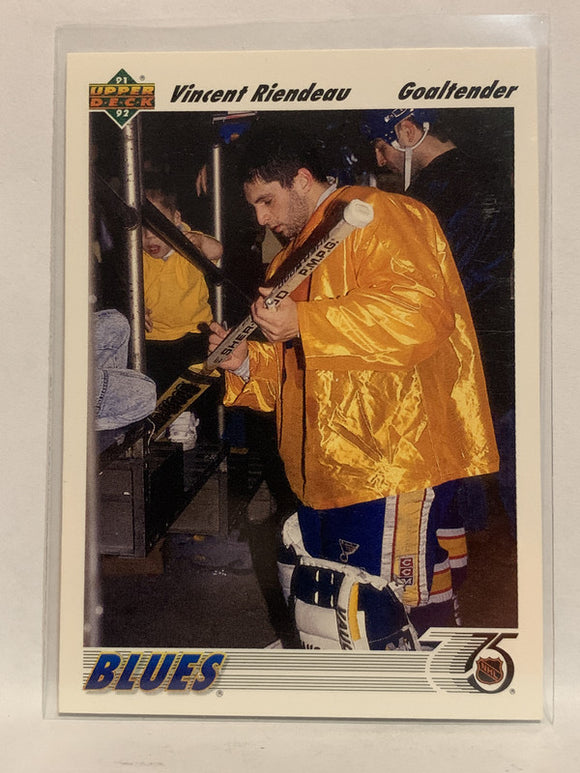 #220 Vincent Riendeau St Louis Blues 1991-92 Upper Deck Hockey Card  NHL
