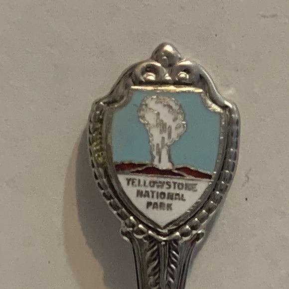 Yellowstone National Park Wyoming Collectable Souvenir Spoon AJ