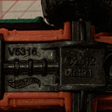 Green Stunt Team V5316 ©2012 Hot Wheels Diecast Car FB