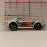 White '69 COPO Corvette ©2010 Hot Wheels Diecast Car FC
