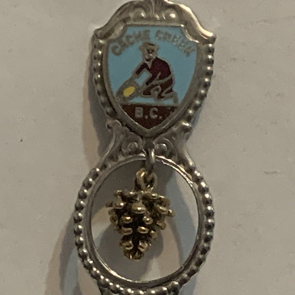 Cache Creek BC Gold Panner Pine Cone Collectable Souvenir Spoon AL