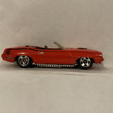 White Plymouth Barracuda Hot Wheels Diecast Car FE