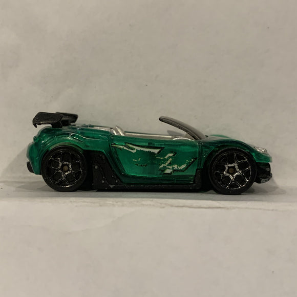 Green Trak-Tune ©2003 Hot Wheels Diecast Car FE