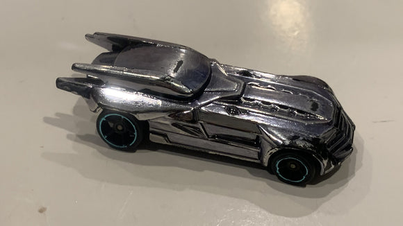 Silver Batmobile DC Comics FWG03 Hot Wheels Toy Diecast Car