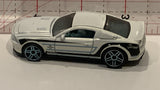 White 10 Ford Shelby GTS500 Super Snake Hot Wheels Toy Diecast Car