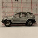 Grey Mercedes-Benz ML 320 Maisto Diecast Car FF
