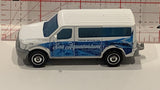 White Sea Aquatorium 2014 Nissan NV Van FYP45 Matchbox Toy Diecast Car