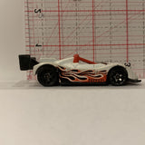 White Ferrari 333 SP ©1999 Hot Wheels Diecast Car FG