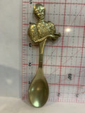 Avon 95 96 President's Club Du President Souvenir Spoon