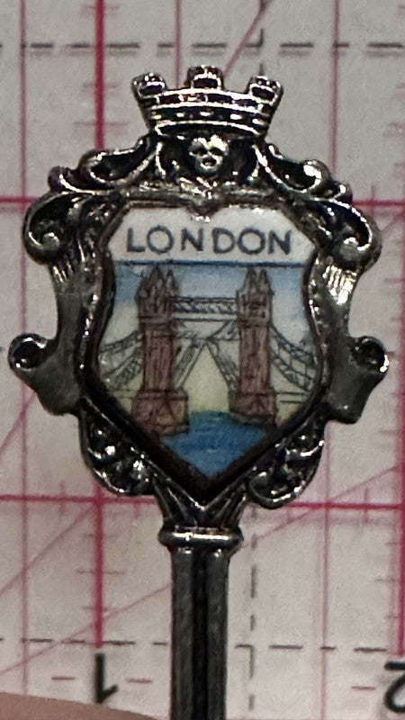 London Bridge England EPNS Europe Souvenir Spoon
