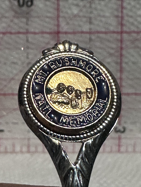 Mt Mount Rushmore National Memorial  Souvenir Spoon