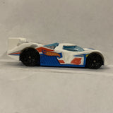 White 24 Ours ©2010  Hot Wheels Diecast Car FJ