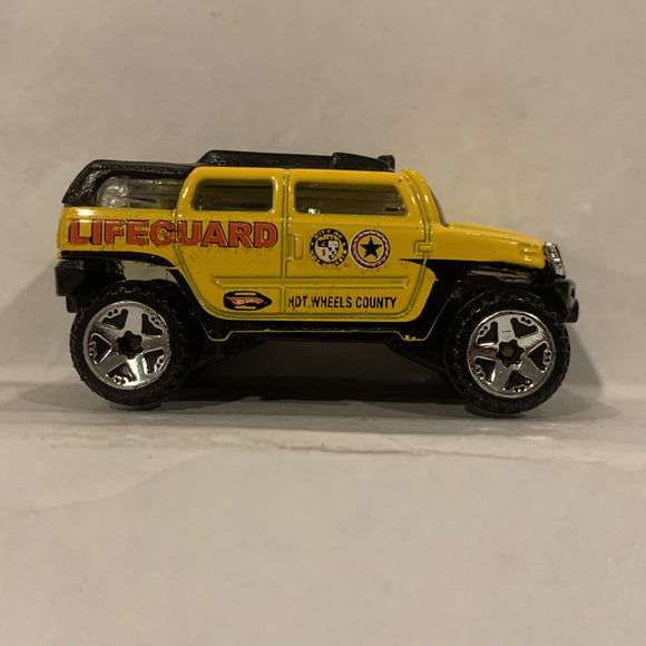 Yellow Lifeguard Rockster ©2003 Hot Wheels Diecast Car FJ