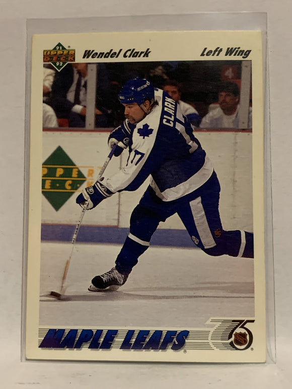 #386 Wendel Clark Toronto Maple Leafs 1991-92 Upper Deck Hockey Card NHL