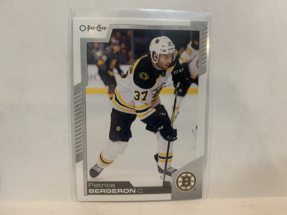 #43 Patrice Bergeron Boston Bruins 2020-21 O-PEE-CHEE Hockey Card MT