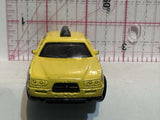 Yellow Taxi Cab MB577 E08 2002  Matchbox Diecast Car