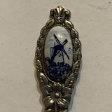 Blue Holland Windmill Collectable Souvenir Spoon AV