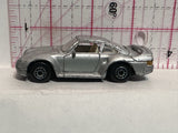 Silver Porsche 959 Maisto Diecast Car