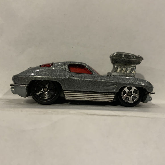 Grey '63 Corvette ©2004 Hot Wheels Diecast Car FP